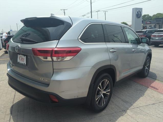 used 2019 Toyota Highlander car, priced at $19,250