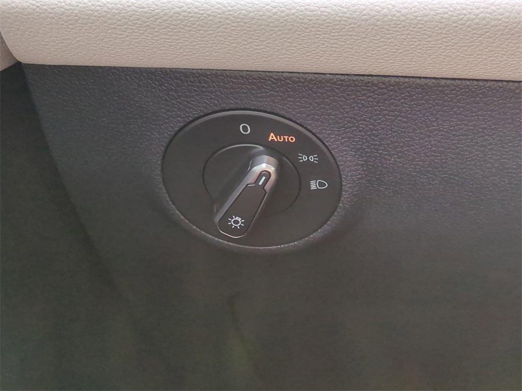 new 2025 Volkswagen Taos car, priced at $27,790