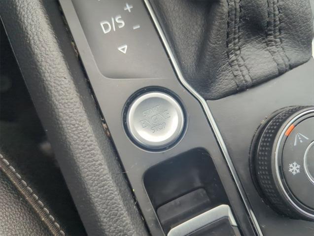 used 2019 Volkswagen Atlas car, priced at $19,250