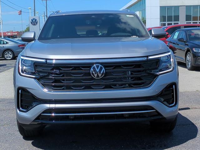 new 2024 Volkswagen Atlas Cross Sport car, priced at $44,817