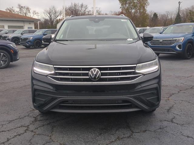 new 2024 Volkswagen Tiguan car, priced at $31,902