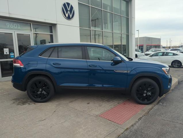 new 2025 Volkswagen Atlas Cross Sport car, priced at $43,603