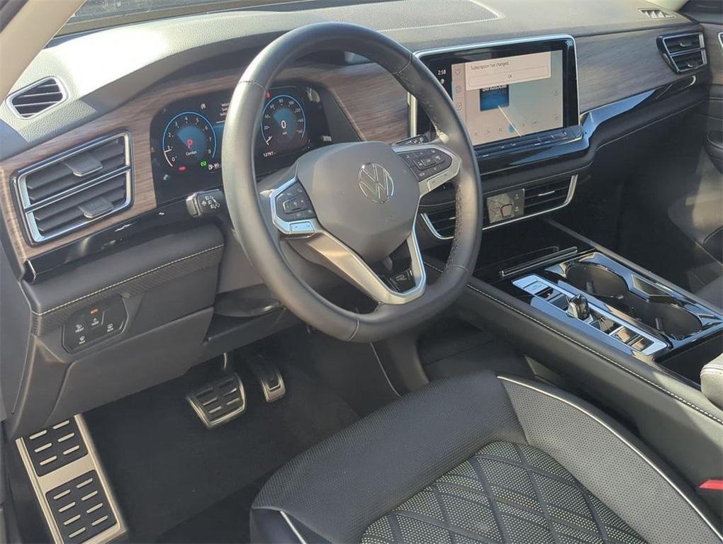 used 2025 Volkswagen Atlas car, priced at $43,300