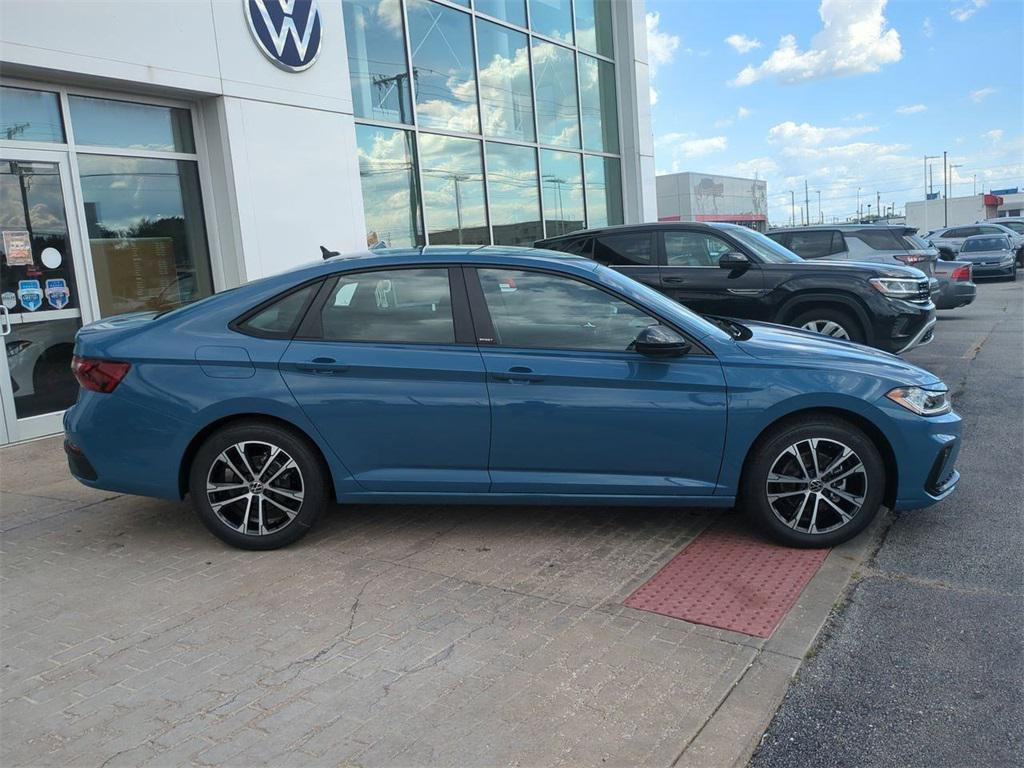 new 2025 Volkswagen Jetta car, priced at $24,524
