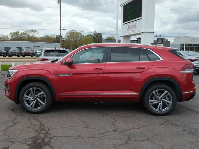 new 2024 Volkswagen Atlas Cross Sport car, priced at $45,211