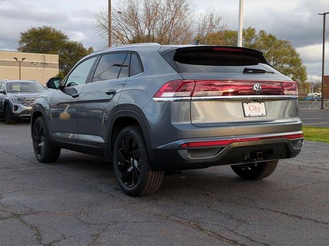 new 2025 Volkswagen Atlas Cross Sport car, priced at $45,603