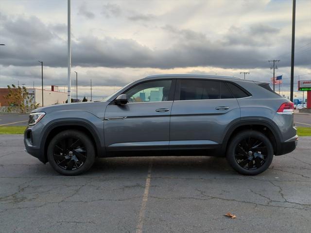 new 2025 Volkswagen Atlas Cross Sport car, priced at $45,603