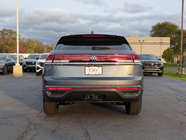 new 2025 Volkswagen Atlas Cross Sport car, priced at $45,603