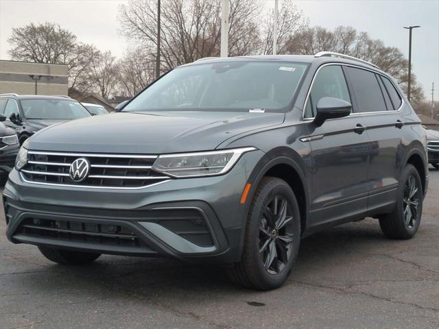 new 2024 Volkswagen Tiguan car, priced at $32,072