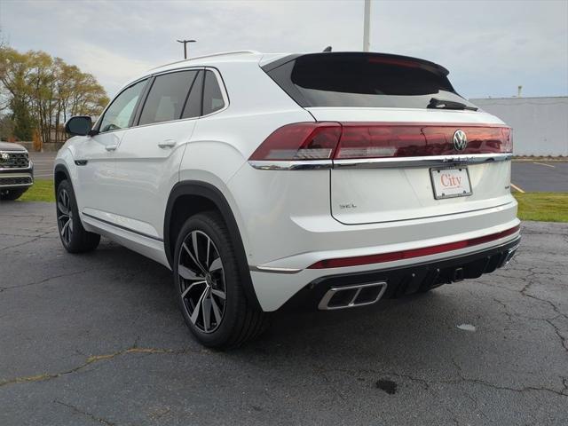 new 2024 Volkswagen Atlas Cross Sport car, priced at $48,836