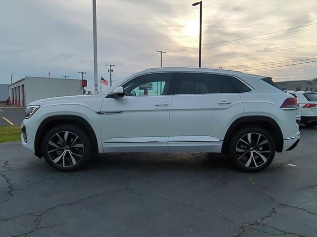 new 2024 Volkswagen Atlas Cross Sport car, priced at $48,836