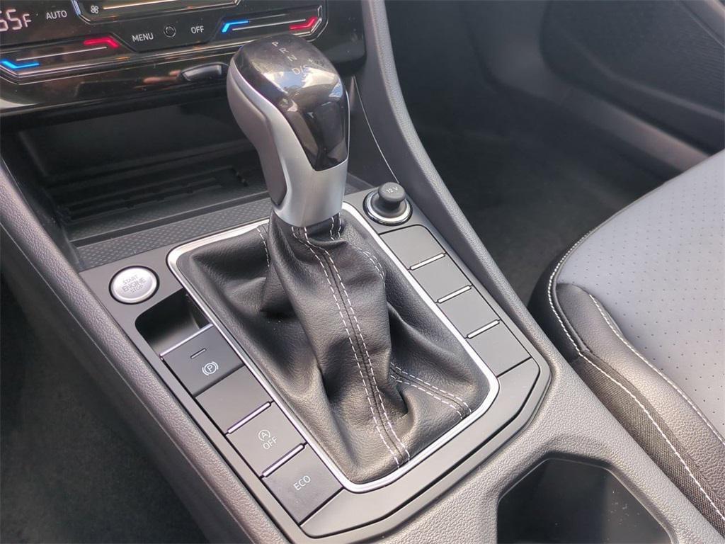 new 2025 Volkswagen Jetta car, priced at $27,530