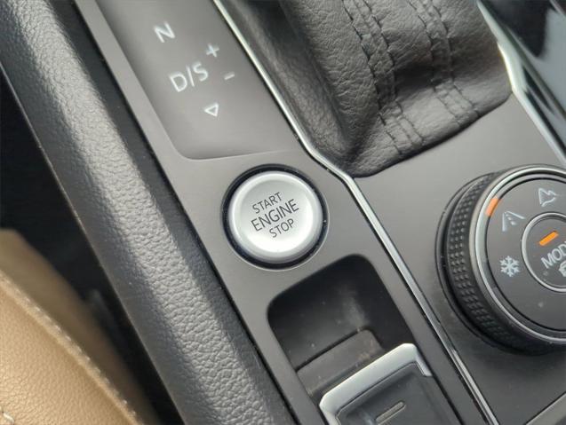 used 2020 Volkswagen Atlas Cross Sport car, priced at $25,850
