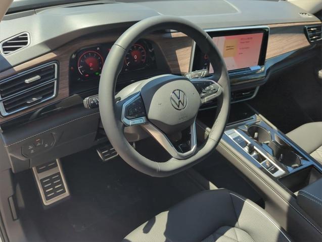 new 2025 Volkswagen Atlas car, priced at $52,348