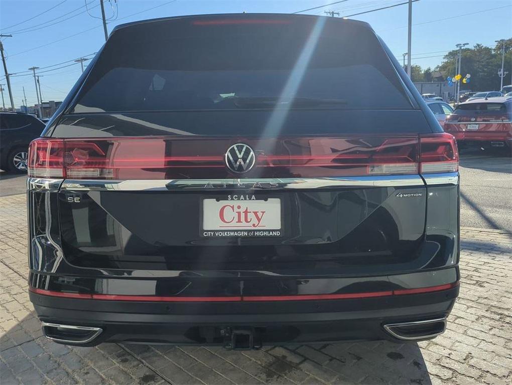 used 2024 Volkswagen Atlas car, priced at $35,295