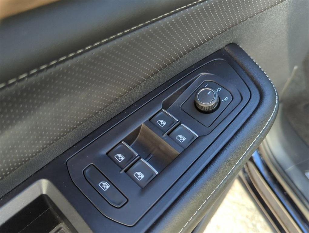 used 2024 Volkswagen Atlas car, priced at $35,295