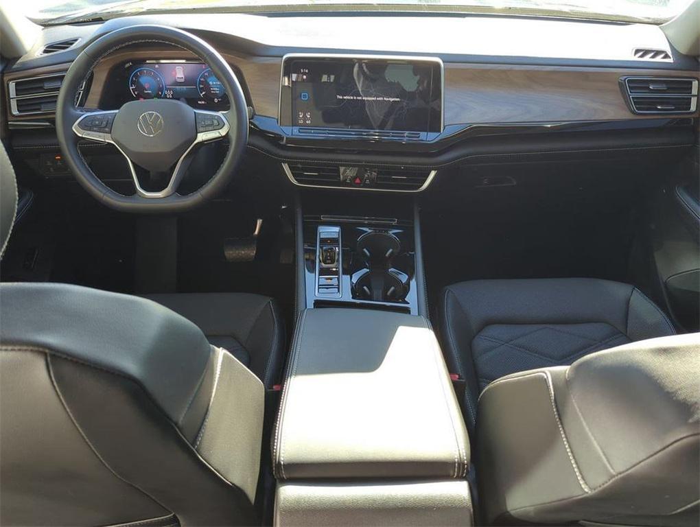 used 2024 Volkswagen Atlas car, priced at $35,295