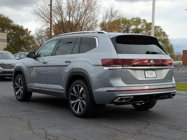 new 2025 Volkswagen Atlas car, priced at $53,738