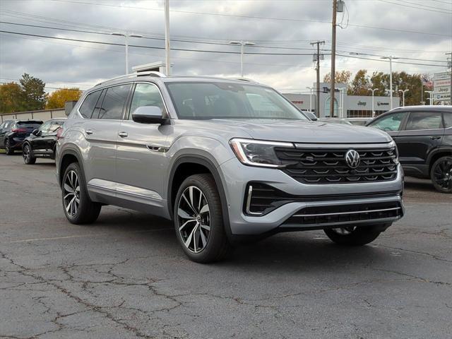 new 2025 Volkswagen Atlas car, priced at $53,738