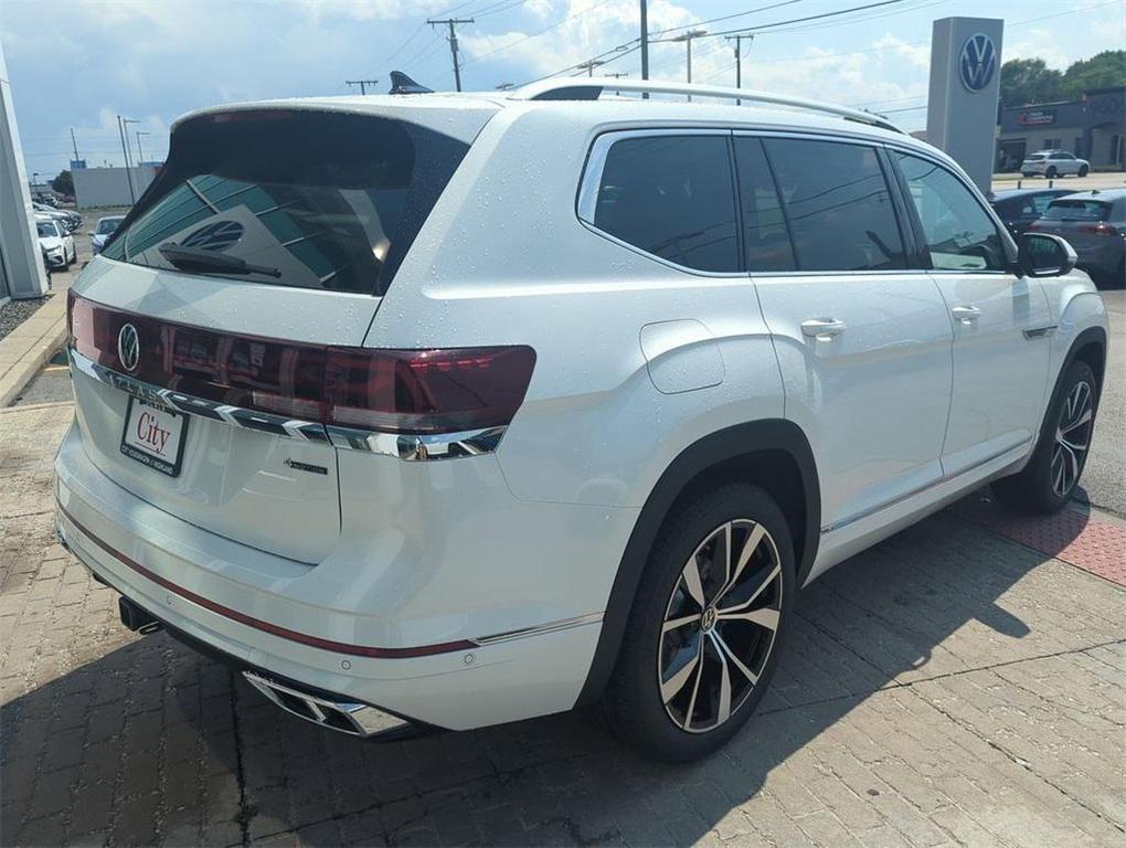 new 2025 Volkswagen Atlas car, priced at $50,604