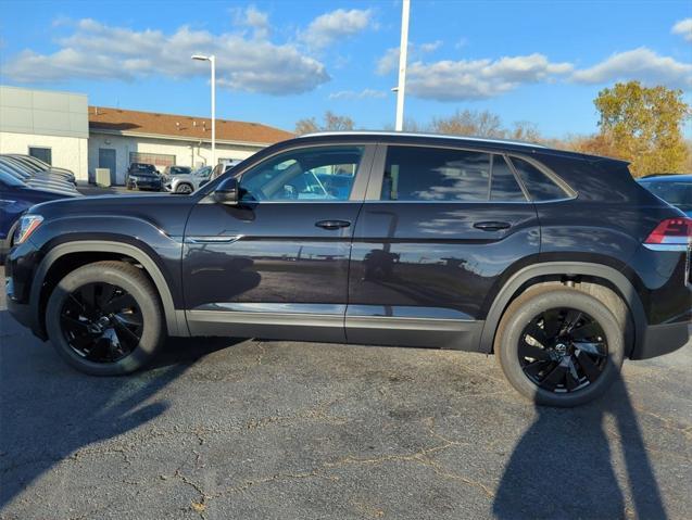 new 2025 Volkswagen Atlas Cross Sport car, priced at $45,603