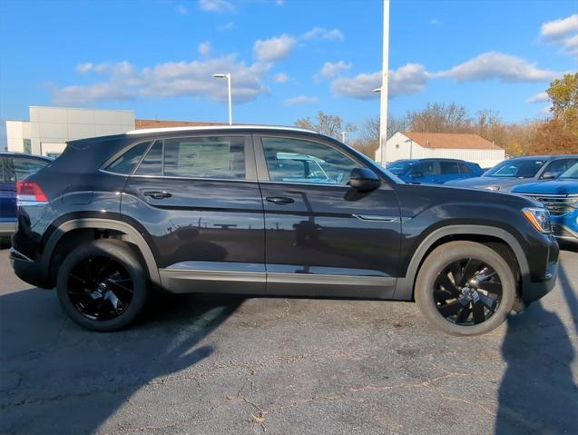 new 2025 Volkswagen Atlas Cross Sport car, priced at $45,603