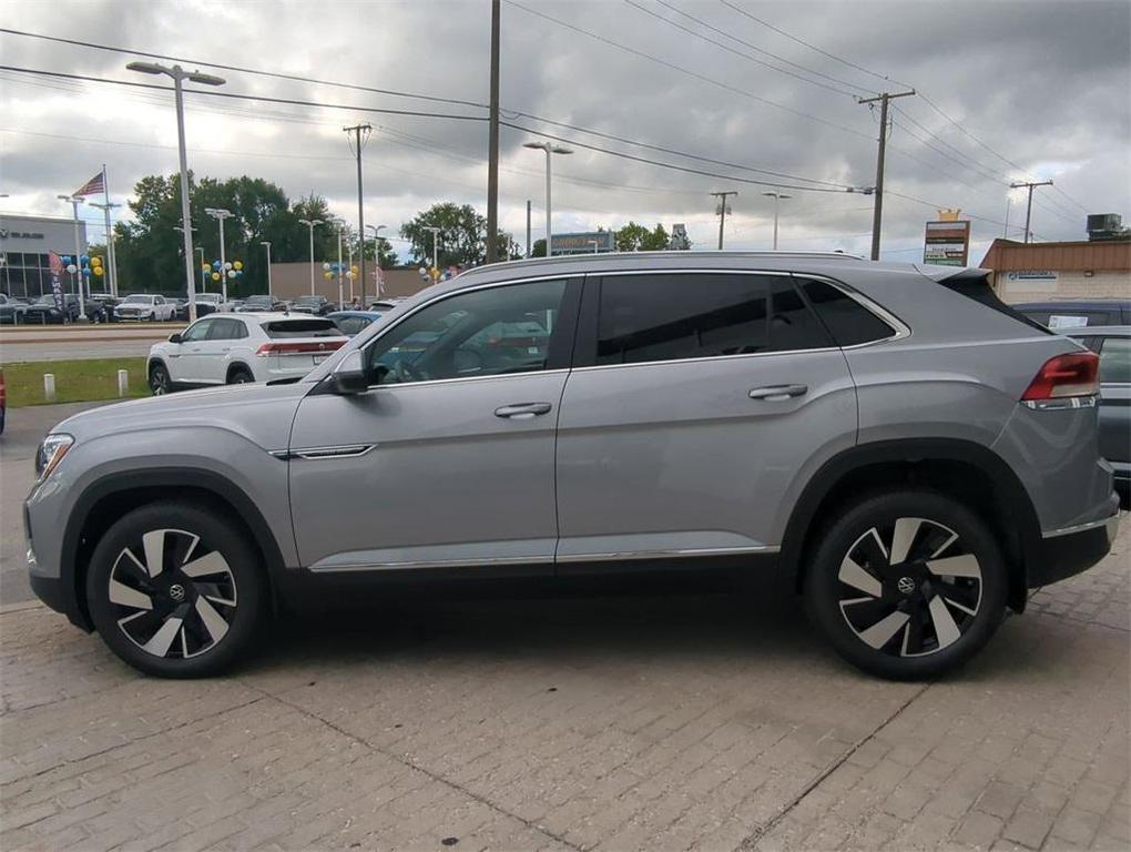 new 2026 Volkswagen Atlas Cross Sport car, priced at $51,421