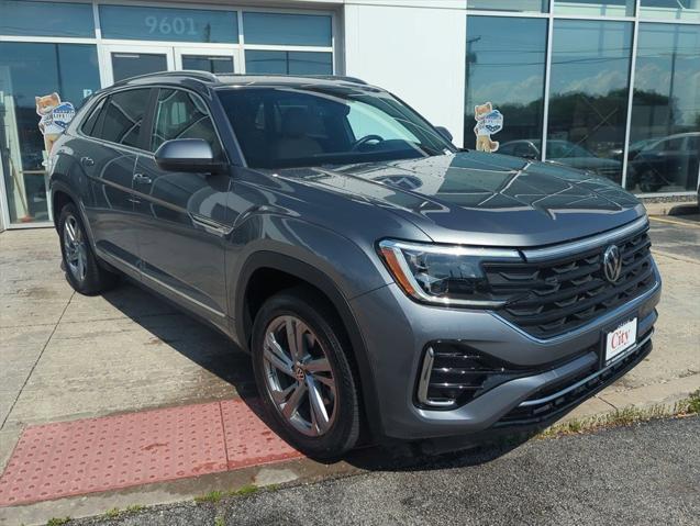 used 2024 Volkswagen Atlas Cross Sport car, priced at $39,000