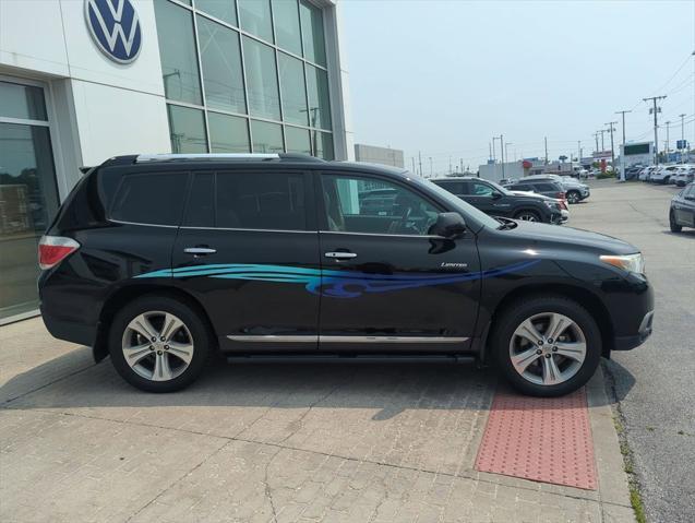 used 2013 Toyota Highlander car, priced at $11,500