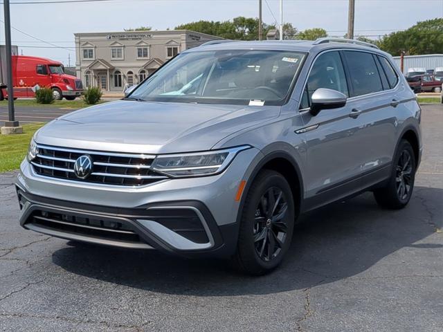 new 2024 Volkswagen Tiguan car, priced at $33,382