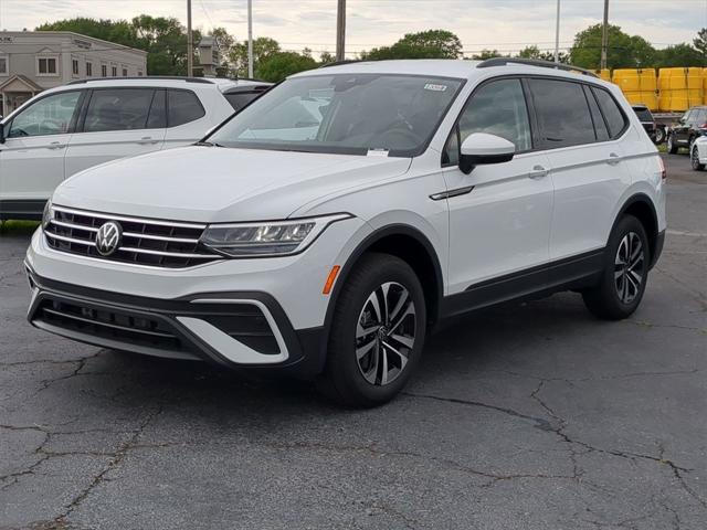 new 2024 Volkswagen Tiguan car, priced at $29,733