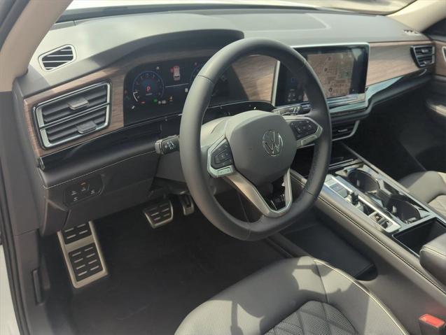 used 2025 Volkswagen Atlas car, priced at $48,500