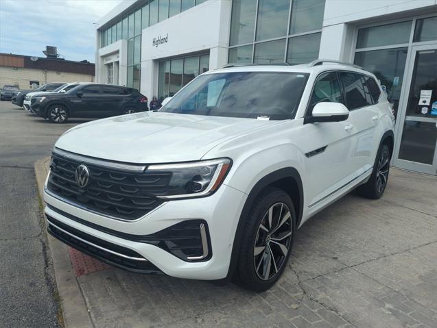 used 2025 Volkswagen Atlas car, priced at $48,500