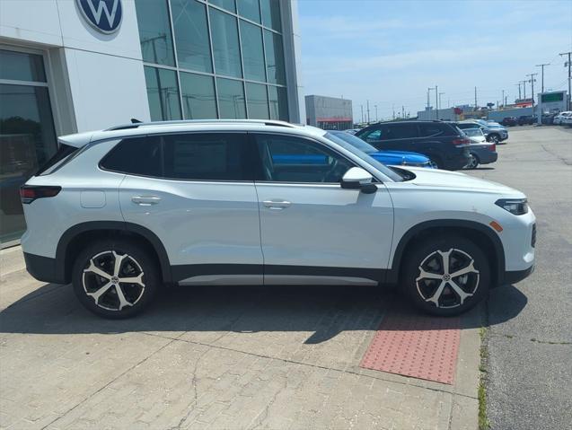new 2025 Volkswagen Tiguan car, priced at $36,034
