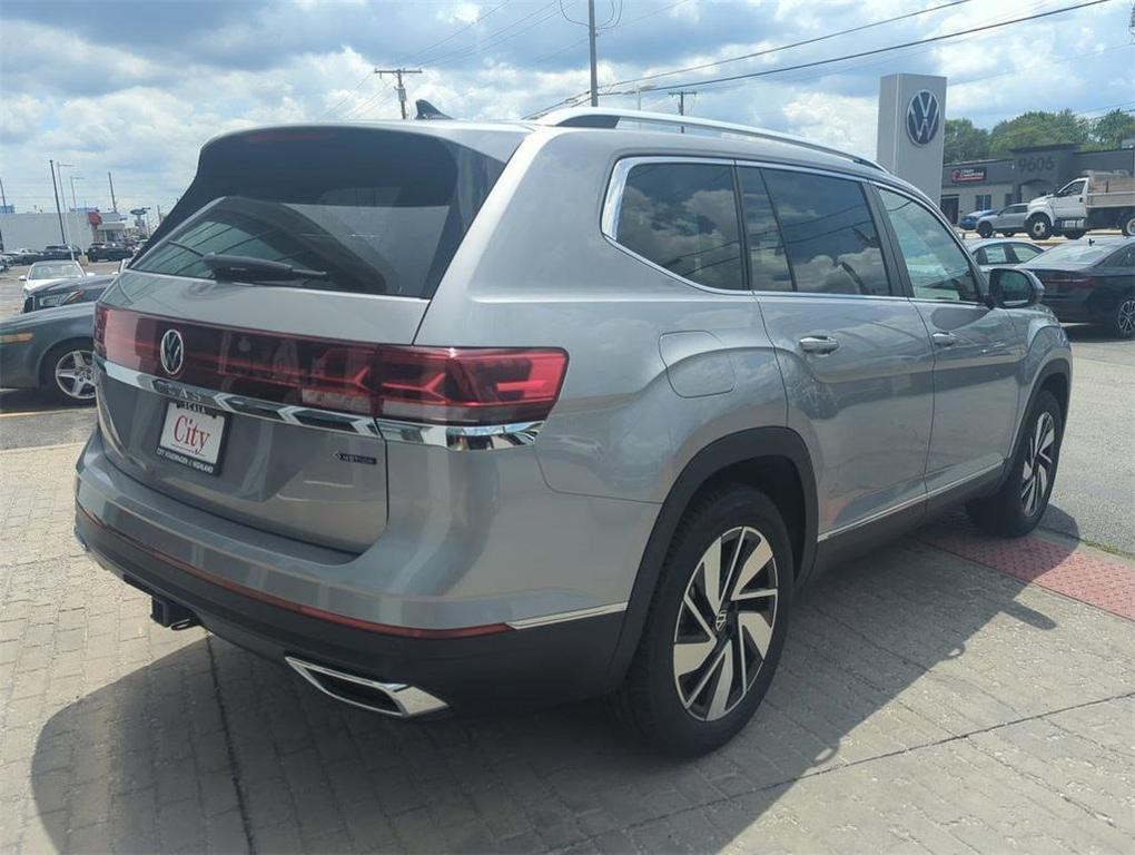 new 2025 Volkswagen Atlas car, priced at $44,328