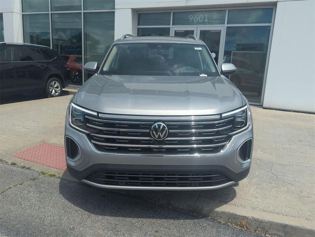 new 2025 Volkswagen Atlas car, priced at $44,328