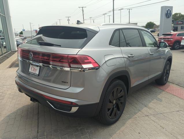 new 2025 Volkswagen Atlas Cross Sport car, priced at $43,821