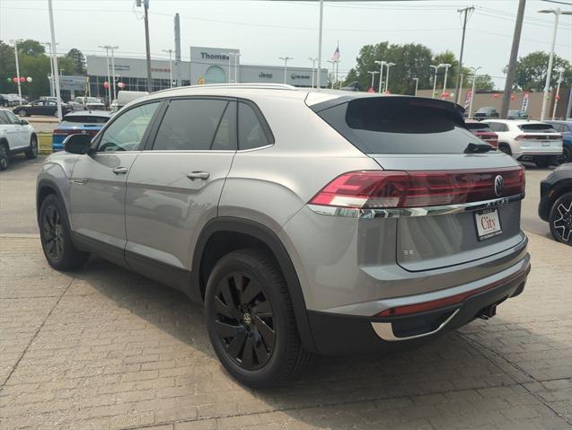 new 2025 Volkswagen Atlas Cross Sport car, priced at $43,821