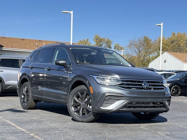 new 2024 Volkswagen Tiguan car, priced at $31,882