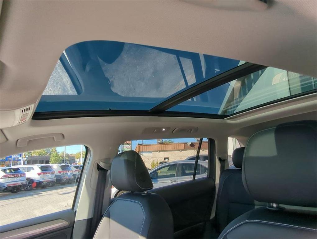 used 2024 Volkswagen Jetta car, priced at $20,200
