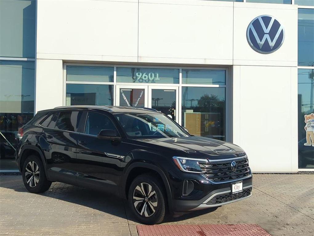new 2025 Volkswagen Atlas Cross Sport car, priced at $35,764