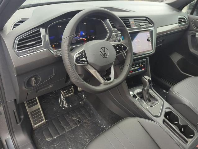 new 2024 Volkswagen Tiguan car, priced at $32,501