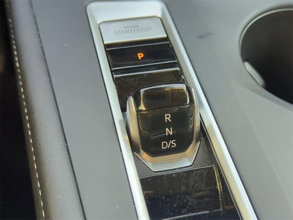 used 2024 Volkswagen Atlas car, priced at $32,279