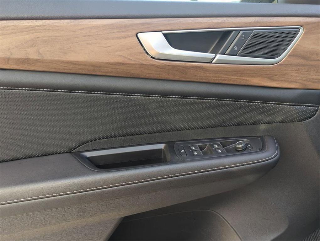 used 2024 Volkswagen Atlas car, priced at $32,279