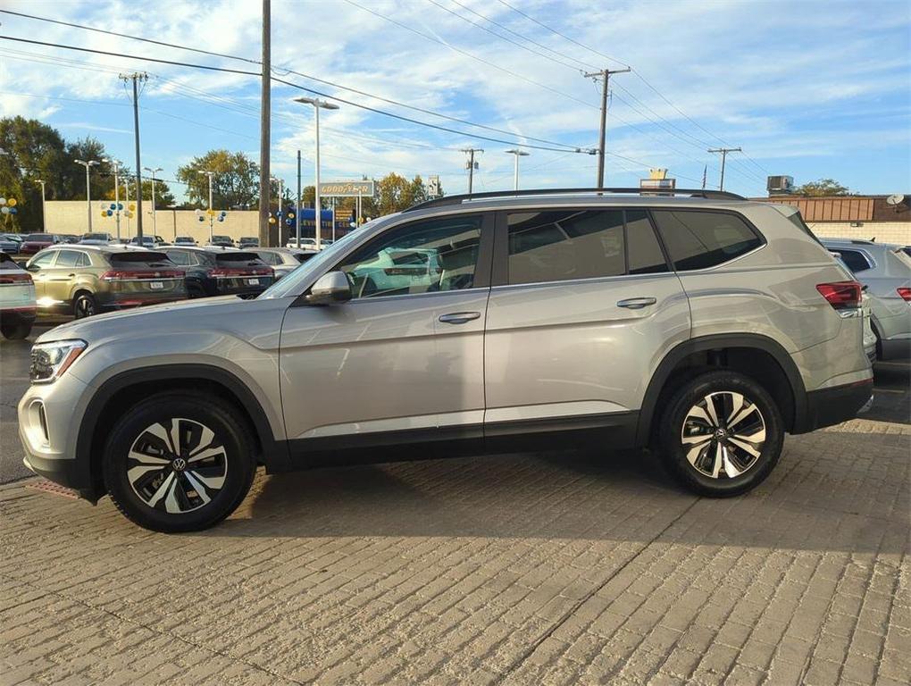 used 2024 Volkswagen Atlas car, priced at $32,279