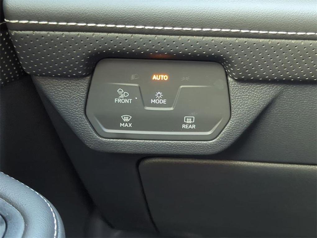 used 2024 Volkswagen Atlas car, priced at $32,279