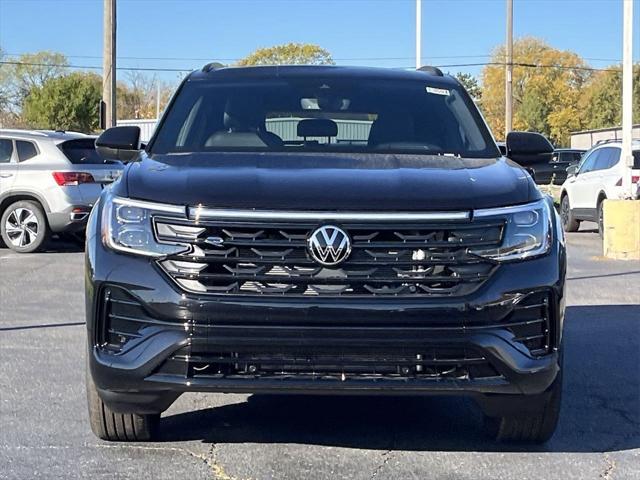 new 2025 Volkswagen Atlas Cross Sport car, priced at $49,268