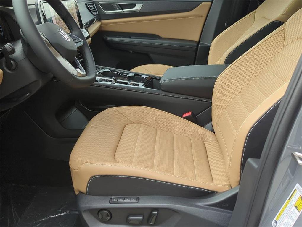 new 2026 Volkswagen Atlas Cross Sport car, priced at $53,826