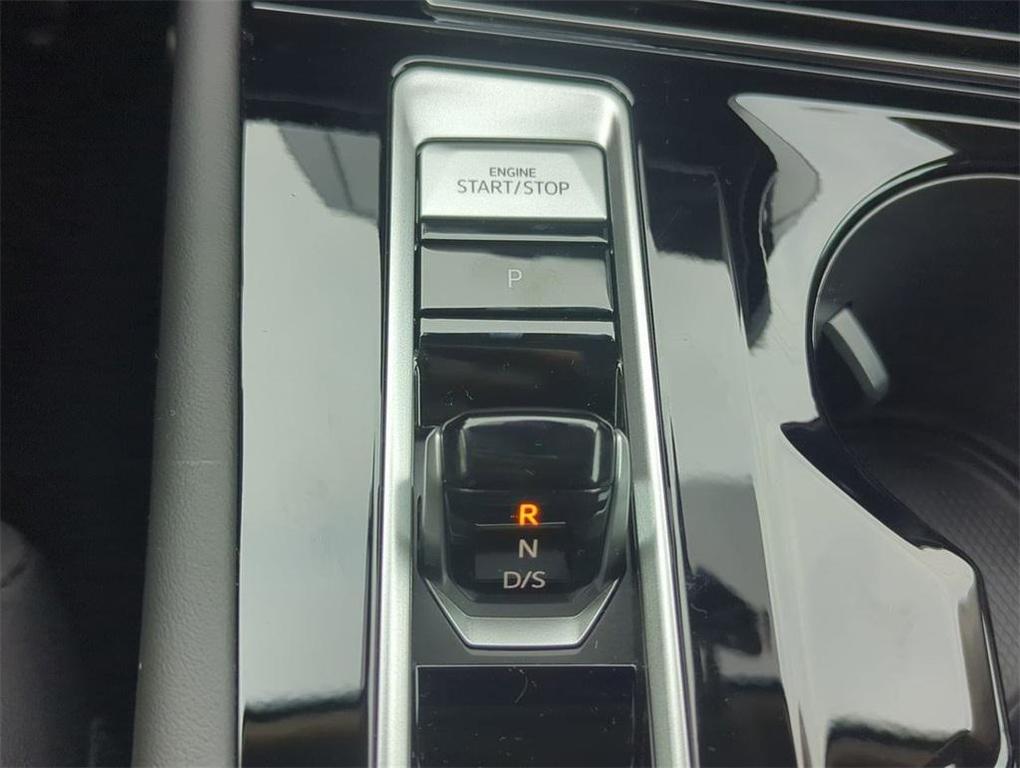 new 2026 Volkswagen Atlas car, priced at $56,331