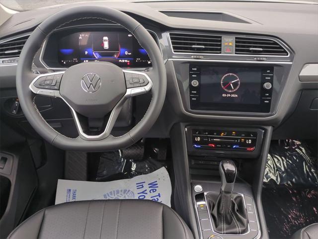 new 2024 Volkswagen Tiguan car, priced at $34,072